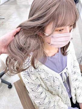 ニュート(Neut ) ラベンダーグレージュ