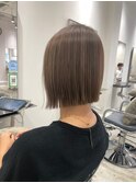 切りっぱなしボブ
