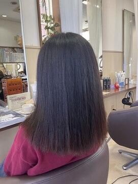 コアフィールフィス(COIFFURE fils) 新規お得クーポンあり【見附　今町】ナチュラルストレートヘア