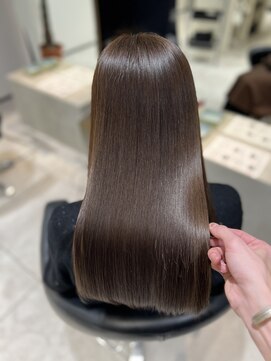 ナイン バイ アソビ 銀座(Nyne by asobi) 髪質改善/縮毛矯正/白髪染め/美髪/艶髪/銀座/酸熱トリートメント