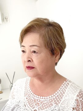 スイ(suiw) 60代70代80代ハイライトミセスショート【suiw】昭和町/天王寺