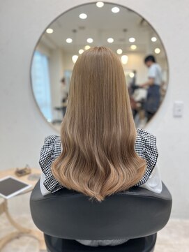 エリス ウメダ(Eliss umeda) ミルクティーベージュ！