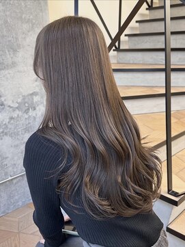 ミリ(mm) レイヤーカット オリーブベージュ カラー 韓国 髪質改善 仙台