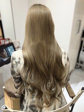 ロエ 恵比寿 代官山(ROE) オリーブベージュ　レイヤーカット　前髪　ブリーチなし　艶髪