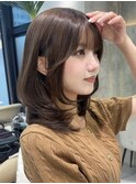 小顔に見せるミディアムヘア/韓国ヘア/暗めカラー