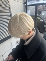 モア シルエ(MoA cilue)&nbsp;ホワイトブロンド/ブロンドベージュ【田中】