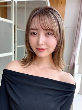 アフロート ディル(AFLOAT D'L) ボブレイヤーでミディアムカットスタイル