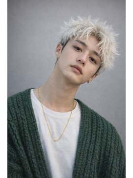 グレイバイニューヨークニューヨーク 京都北大路(Gray by NYNY) スイングショート×ホワイトカラー