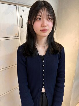 レス 伏見(LESS) [LESS 伏見/丸の内/栄/名古屋]オリーブグレー×ストレート★大野