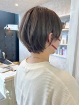 キャアリー(Caary) 福山20代30代ブリーチなし透明感オリーブベージュ丸みショート