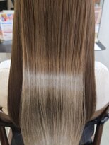 ストーク トウキョウ(stoke TOKYO)&nbsp;明るいカラーでも美髪に 髪質改善トリートメント ベージュ 荻窪