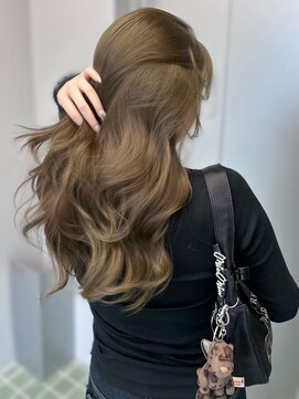 ヌヌ 渋谷 原宿 明治神宮前(nunu) レイヤーカットウルフカットボブグレージュオリーブべージュ