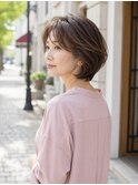 上品な空気感の大人ショートボブ