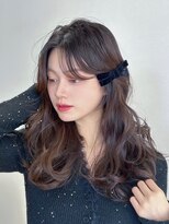 シー(See.)&nbsp;韓国へアレイヤーカット顔周りカットブリーチダブルなしカラー