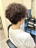 動きが出しやすい大人のパーマショート