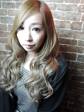 リリー(Lilly) 『Lilly』　cuteーstyle