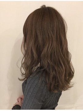 ネオリーブ チロル 横浜西口店(Neolive CiroL.) neolive cirol フェミニンベージュ