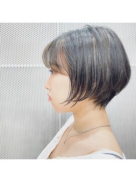 マレ(Marais) くびれショートスタイル