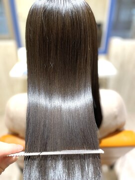 シャルマン 六町(CHARMANT) 髪質改善トリートメント☆