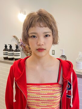 トゥコ(tuco) ハイトーンショート ミニボブ オン眉 フェイスレイヤー