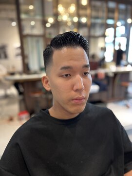 リバレッジ 広尾(Leverage) 大人七三フェード