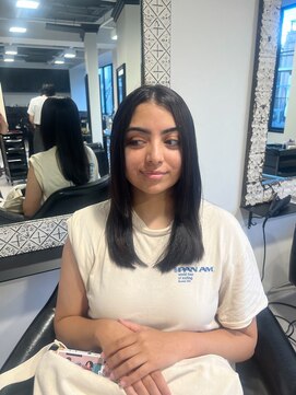 ボンズサロン(BONDZSALON) 髪質改善&縮毛矯正×酸性ストレート【東京麻布十番美髪専門店】