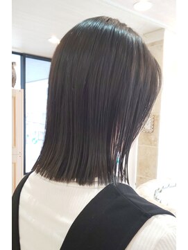 シャンティ 平岸店(Shanti) 切りっぱしロブ☆透明感ありの暗髪カラー