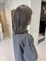 ヘアー アイス ルーチェ(HAIR ICI LUCE) ブリーチなしオリーブベージュカーキカラー/中西