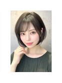 前下がりボブ×アッシュブラック
