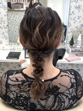 サクララ(Sakura la) ミディアム編みおろし！お呼ばれヘア/参列ヘア/アップヘア