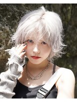 サイ(sai) ホワイトヘア 中性ウルフ