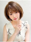 ★くびレイヤーエモージュ斜めバングイメチェン愛されショート