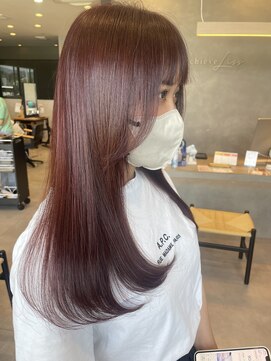 アチーブリス(achieve Liss) 小顔ロングレイヤー艶カラー透明感ピンクブラウンカラー