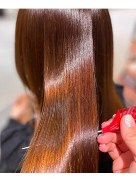 エミュスト(Emuest) つやつや◯髪質改善