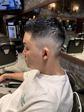 フォーコーナーズカットショップスリーセント 栄(FourCornersCutShop 3/cent) クルーカット/ビジネスヘア/ビジネス/大人フェード