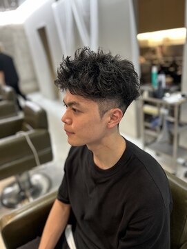 ペルソナ(PERSONA) シャドウパーマ