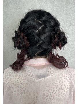 リブレ(Rebre) 編み込みツインクラゲアレンジ☆☆