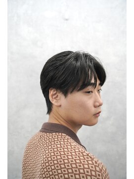 クロムトウキョウ ザ バーバー ネオン 新宿店(CHROM TOKYO the Barber ne/on) 韓国風/センターパート/ニュアンスパーマ/ダウンパーマ