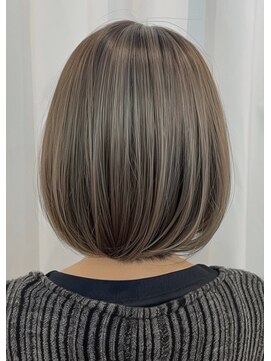 ネックス 表参道本店(nex) デザインカラーレイヤーカットウェットヘアオリーブベージュ白髪