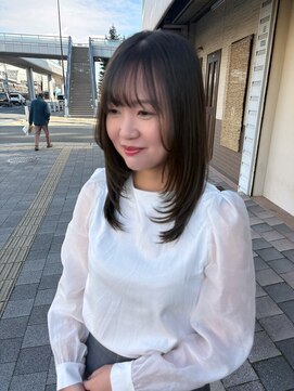 レイヤーカット/グレージュカラー