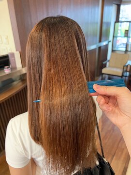 ダアッカ(da acca) 【髪質改善、ロングレイヤー】河原町/三条/縮毛矯正/艶髪