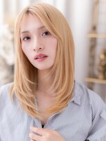 カバーヘア ブリス 北浦和(COVER HAIR bliss)&nbsp;顔周りレイヤー/ダブルカラー/ホワイトブロンド/センターパートg