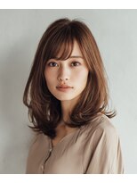 バイエイト(X８)&nbsp;ミディアム/ベージュカラー/顔周りレイヤー/髪質改善