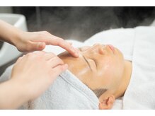 デフ リミテッド バイ デフ カッヅ(DEF-LIMITED by DEF CUTZ)の雰囲気（髪・頭皮・肌まで、一人ひとりに合わせた上質なトータルケアを）