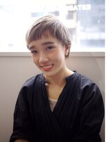 ジジ アドラーブル ヘア サロン(JiJi ADRABLE HAIR SALON)&nbsp;【JiJi】小顔ベリ－ショ－ト　ハイトーンナチュラル