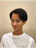 ナチュラルパートツーブロマッシュ