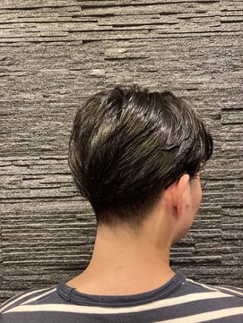 プレミアムバーバー 表参道店(PREMIUM BARBER produce by HIRO GINZA) ツーブロック七三ナチュラル