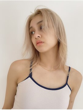 アンアミ シブヤ(Un ami shibuya) ブリーチカラー/ハイトーンベージュ