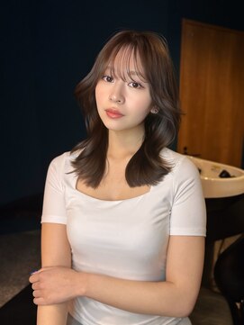 ボタン シブヤ(VOTAN SHIBUYA) 韓国ヘア/くびれヘア/前髪あり/顔まわりカット