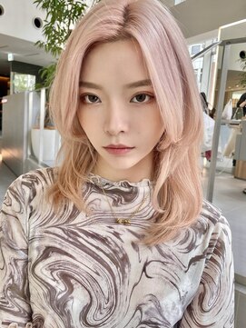 ミンクス渋谷スマートサロン(MINX shibuya smart salon) 美髪 ピンクブラウン 切りっぱなしボブ エアリーロング